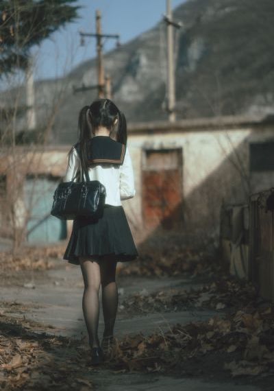无颜之月1到5集全集观看_超清高清视频播放