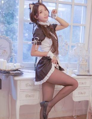 请用手指搅乱我_4K天堂在线